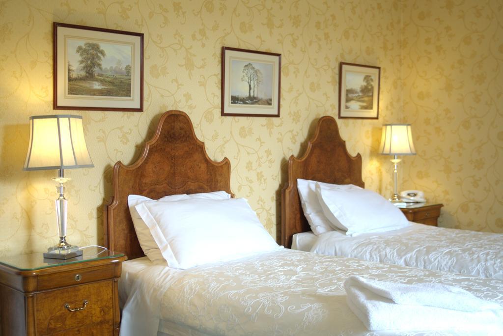 Ledgowan Lodge Hotel Achnasheen Exterior photo