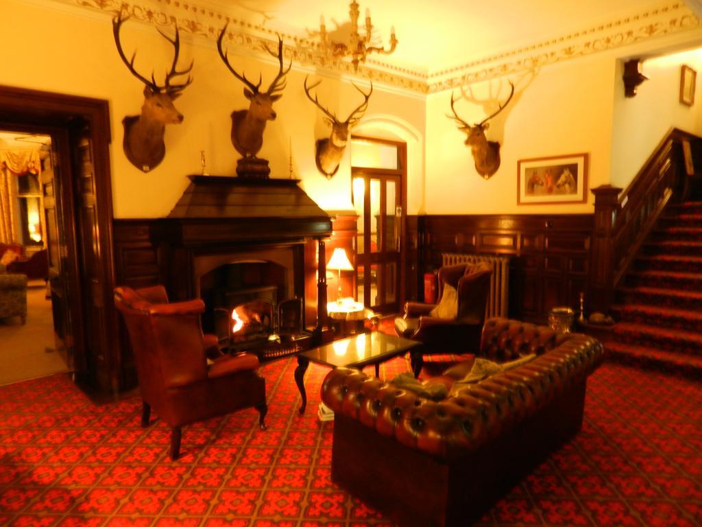 Ledgowan Lodge Hotel Achnasheen Exterior photo