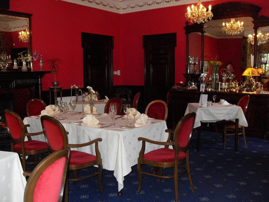 Ledgowan Lodge Hotel Achnasheen Exterior photo