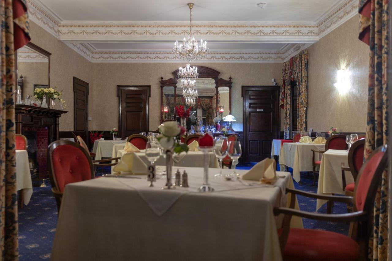 Ledgowan Lodge Hotel Achnasheen Exterior photo